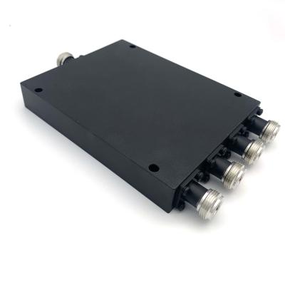 China 0.7GHz to 6GHz 4 Way Microwave Power Divider N Female Connector for sale