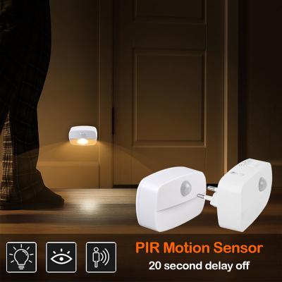 China Battery Powered Plug In 220V Induction Night Light For Hallway Stairs for sale