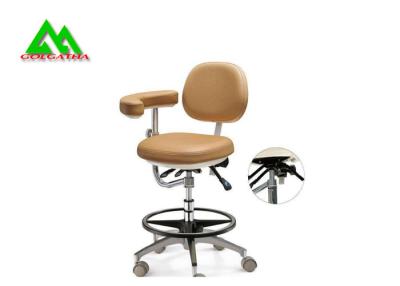 China A cadeira dental ergonômica do tamborete móvel do assistente dental com ascendente & controla para baixo à venda