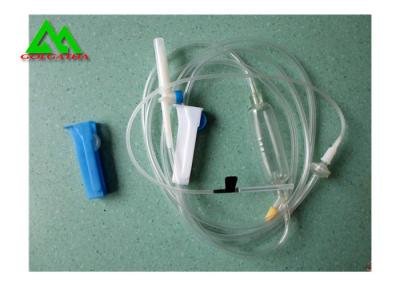 中国 殺菌した使い捨て可能な注入セット、針と置かれるISO標準の医学の注入 販売のため