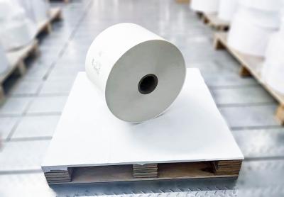 Chine Étiquette de rouleau jumbo transparente en papier brillant résistant aux produits chimiques à vendre