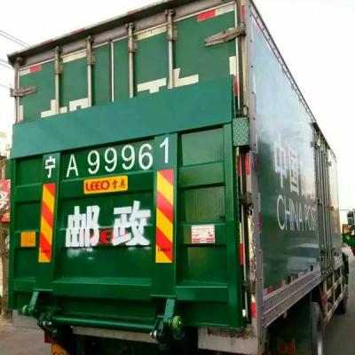 中国 箱のトラックのための2トンのアルミニウムLiftgate 販売のため