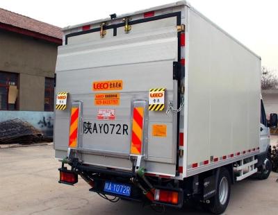Chine Van truck hydraulic tailgate lifting equipment with voltage 24V or 12V Loaded 700Kg - 3500kg, color can be customized à vendre