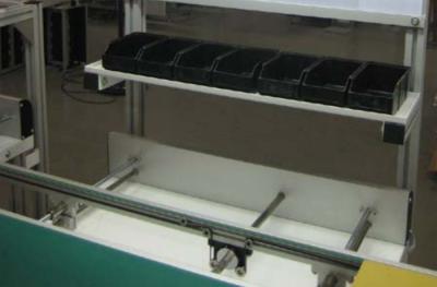 中国 棚およびESD箱INFITEK板処理装置が付いている上限SMTのコンベヤー 販売のため