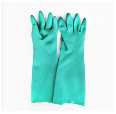 China 22 Mil Green Nitrile Glove Solvent Resistant Isolate Oil 18 Inches Flocked Lining for sale