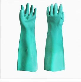 中国 18 45CMの緑のニトリルの化学抵抗力がある手袋を22のミルのレストランのニトリルの手袋じりじり動かす 販売のため