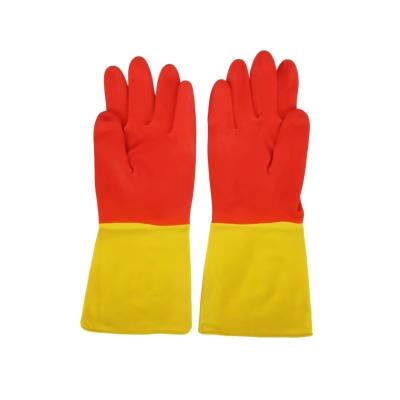 China Resistencia química bicolor industrial del guante los 30-32CM del látex amarillo rojo en venta