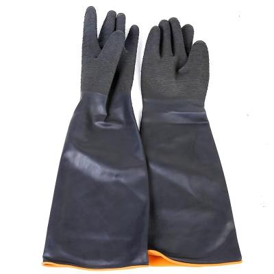 China Wrinkle Rubber Industrial Gloves Heavy Duty Rubber 55Cm Flocked Lining for sale