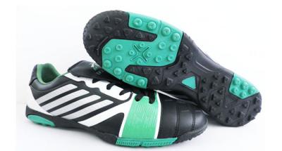 China Green Lightweight Turf Soccer Shoes , New Style world cup Shoes for sale
