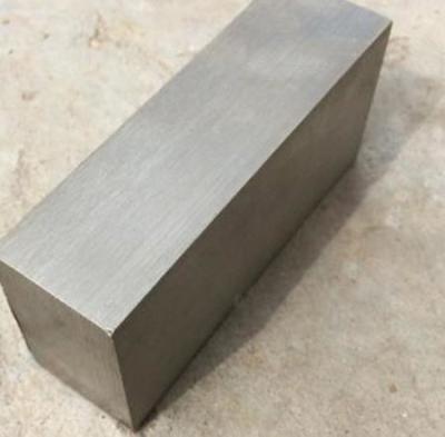 China ASTM DIN 409 2D 800mm SS Square Rod for sale