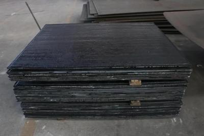 中国 NM500 Hardfacing Bimetal Steel Wear Resistant Plate 200MM 販売のため