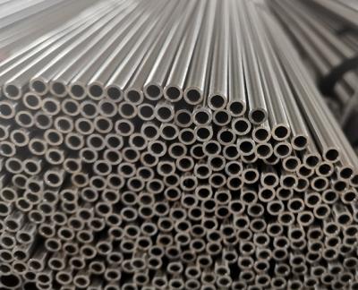 China 304 laminados a alta temperatura mobília de aço inoxidável de Ktichen do revestimento do brilho da tubulação sem emenda à venda