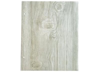 China Folha de madeira autoadesiva da grão do PVC da cor do estoque para a decoração de superfície à venda