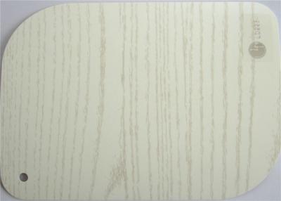 China La lamina de madera blanca del grano cubre la lámina de PVC para los muebles en venta