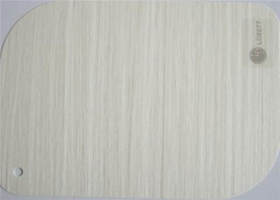 Chine Le film d'aluminium de membrane de PVC de portes couvrent en bois de relief à vendre