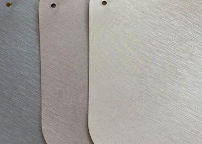 China De plata cepillada grabó en relieve la hoja decorativa del PVC del color sólido para los paneles de acero en venta