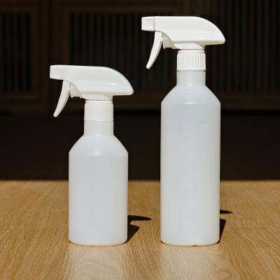 China 12oz 16oz HDPE Plastic Spray Bottles for Washing Car Detergent for sale
