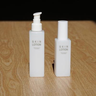 China Personal Care Square Lotion Bottle 50ml 60ml 100ml 150ml QS Certification for sale