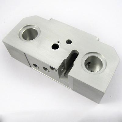 China Partes de latón CNC de anodizado industrial para mecanizado de precisión en venta