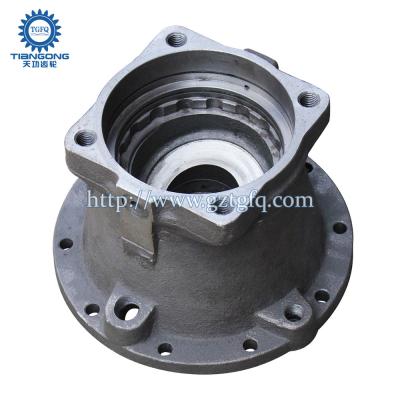 China Caixa de motor de giro de peças hidráulicas SK200-5 para peças de motor de giro de escavadeira M2X120B à venda