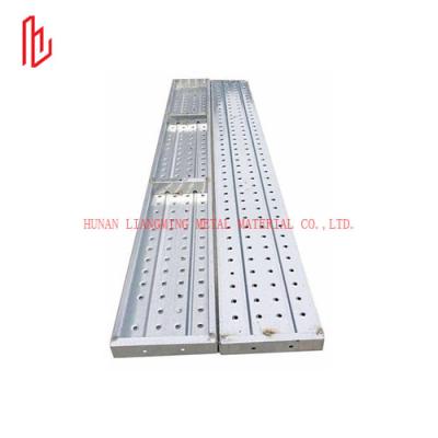 China 240*45mm Scaffolding Metal Planks BS1139 Steel Galvanized Scaffold Planks for sale