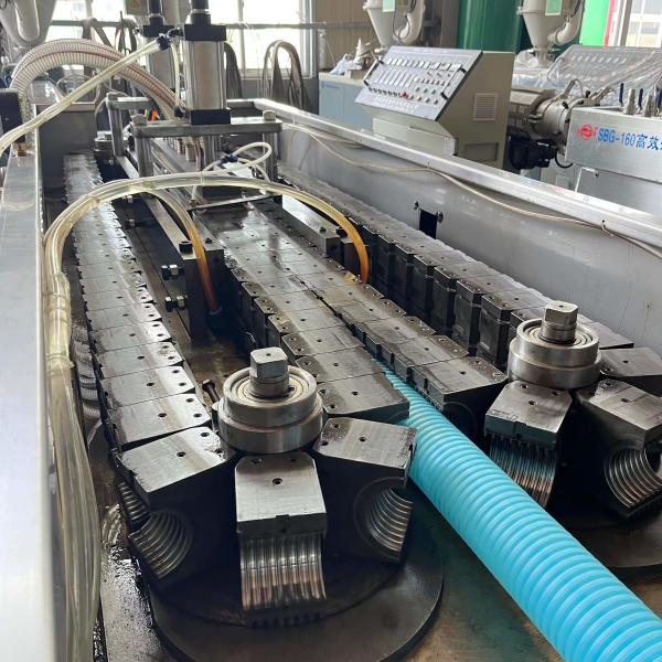 Quality Low density Double Wall Corrugated Pipe Machinery 50-160mm HDPE Pipe Extrusion for sale