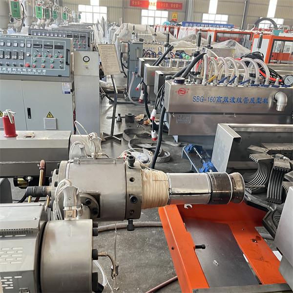 Quality 2-6m/Min Double Wall Corrugated Pipe Machine Sewer / Drainage Pipe Extruder Machine for sale