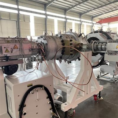 China Máquina de extrusão de parafusos únicos de estrada, máquina de extrusão de fios de plástico à venda