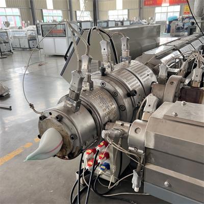 China 50-160 mm PPH Plastic Pipe Extrusion Making Machine PPR PE PP Pipe Machine Te koop