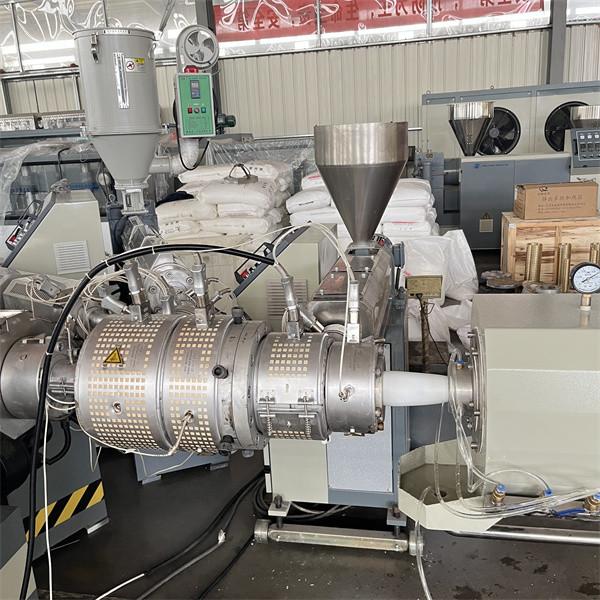 Quality Three Layers 20-110mm PPR PPH PPRC Pipe Making Machine In ABA / ABC Structure for sale