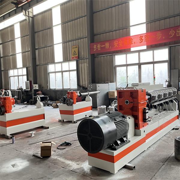 Quality HDPE Single Screw Extruder Plastic Extrusion Making Machine for sale