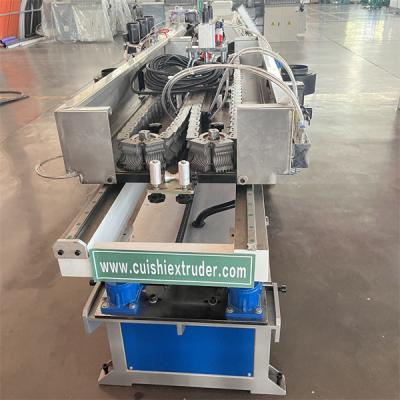 Chine Ligne de production de tuyaux en PE PP PVC 1-25/min Machine de fabrication de tuyaux de conduites électriques ondulés à vendre