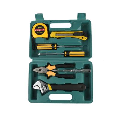 China 8 Piece Tool Set General Household Hand Tool Kit with Plastic Toolbox Storage Case en venta