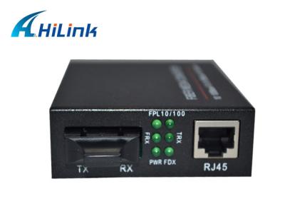 China 10 / 100 externo de fibra óptica del interruptor 1310nm DF del convertidor de Mbps medios en venta