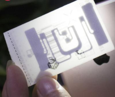 China Etiqueta lavável da roupa do código de barras do vestuário RFID da frequência ultraelevada da etiqueta da lavanderia do controle de acesso RFID à venda