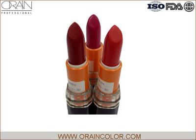 Chine Le beau rouge classique composent le rouge à lèvres/long dernier rouge à lèvres minéral adaptés aux besoins du client à vendre