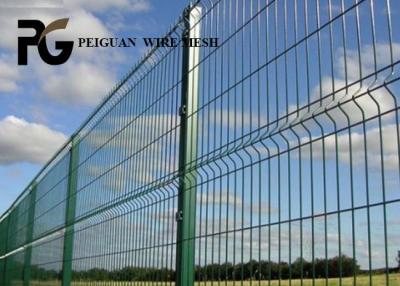 China 2m Galvanized Wire V Mesh Security Fencing With Peach Post for sale