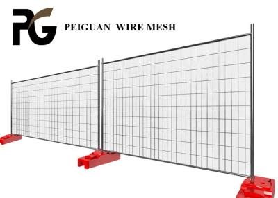 Chine Zinguez la barrière provisoire enduite Panels, clôture provisoire en métal de normes australiennes de 2.4x2.1m à vendre