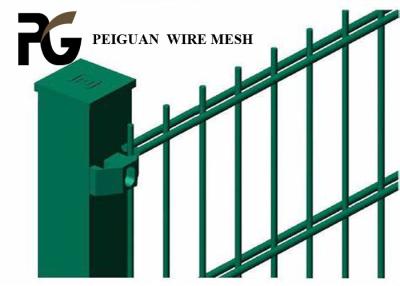 China Landstraßen-beschichtete doppeltes Draht-Mesh Fence 50x200mm PVC zu verkaufen