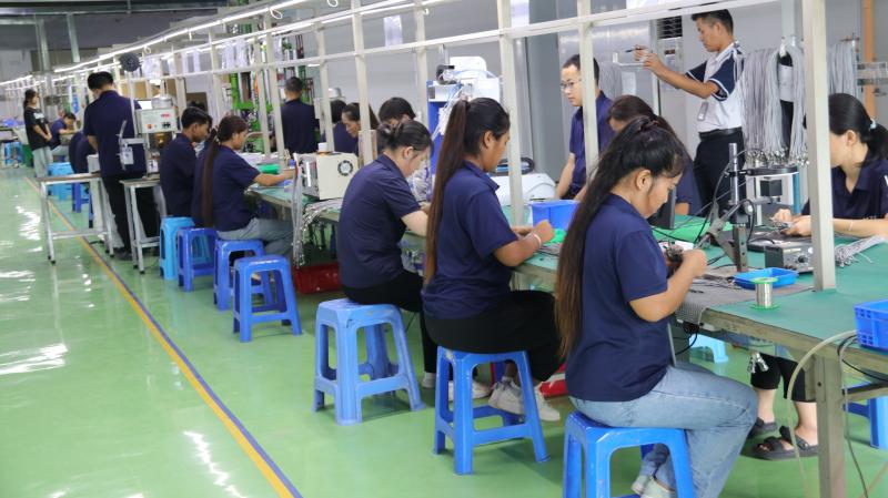 Verified China supplier - Shenzhen Hongjixin Plastic & Electronics Co., Ltd
