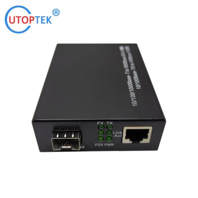 China Fast 0.3Kg Fiber Optical Media Converter with SC/FC/ST/LC(SFP) Connector for Distance up to 120km for sale