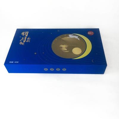 Китай Exquisite hardboard paper gift box packaging box with plastic insert tray продается