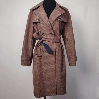 China Wind Break Ladies Fashion Wear , Double - Breasted Checked Trench Coat for sale