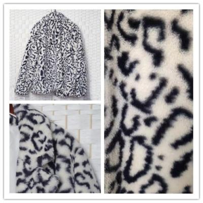 China Womens Faux Fur Jacket , Water Resistant Fake Fur Leopard Coat for sale
