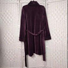 China Elegant Women Pyjama Set , Deep Purple Velour Ladies Nightwear Set for sale