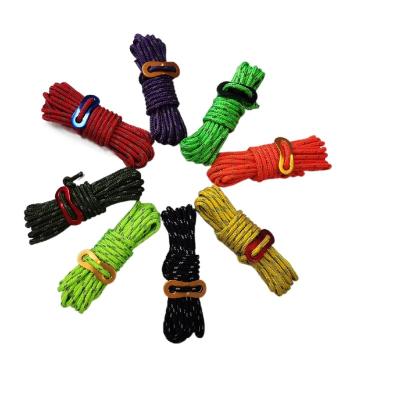 China 100 resistentes ULTRAVIOLETA de la tienda del pie del cordón de nylon reflexivo de la cuerda para la tienda de campaña en venta