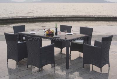 China Rectangular Outdoor Dining Set Aluminum Frame and Durability for sale
