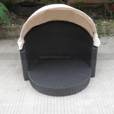 China Indoor Rattan Daybed Natural and Cushions Included for Year-Round Enjoyment for sale
