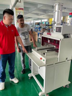 China Automatic PCB Singulation Press for Arrayed PCBs-PCB Punching Machine320*220mm for sale