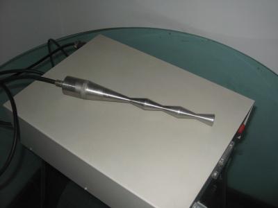 Chine 34 transducteur ultrasonique de décapant de transducteur tubulaire ultrasonique à échelle réduite de kilohertz 150w à vendre